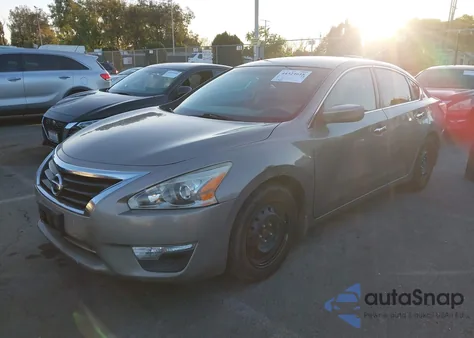 2015 Nissan Altima 2.5 S from USA, damaged, VIN 1N4AL3AP7FC207118